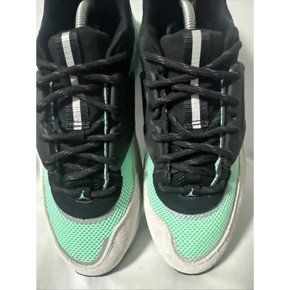 Jordan Trunner O/S Men's Shoes (Black/Neutral Grey/Mint Foam/Green Glow) Size 11